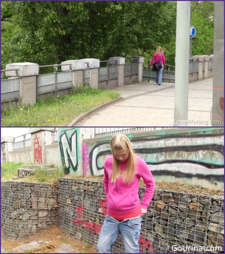 Wet Naked Babe, Street Voyeurist, MPEG-4, Violeta, 375 MB, 2025, dirty pee