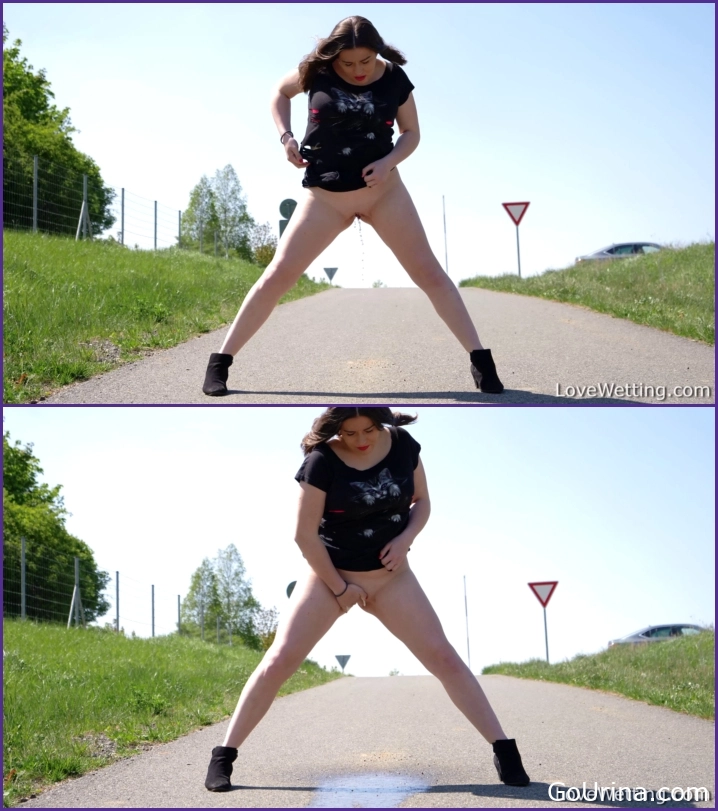 Dirty Girl Soaks, Pissing scene 5, MPEG-4, Aleya, 211 MB, 2025, longflow urine