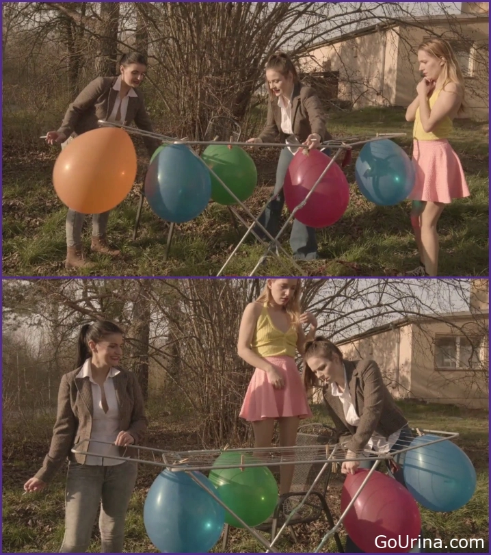 Lolicoon Piss on her balloons 2025