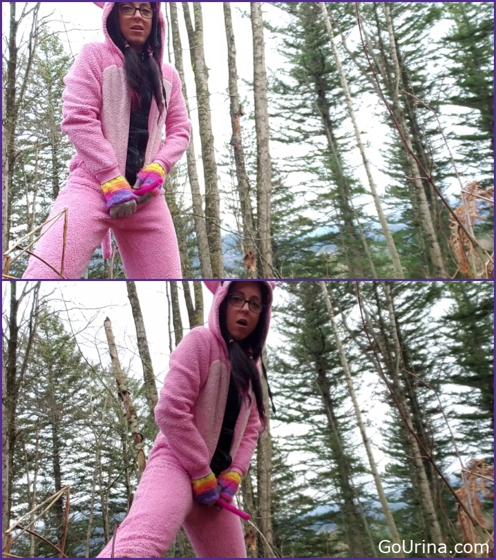 Urine Addicted - Furry Kitten Play In Her Natural Environment, Nerdy Faery, soft pee - 2025