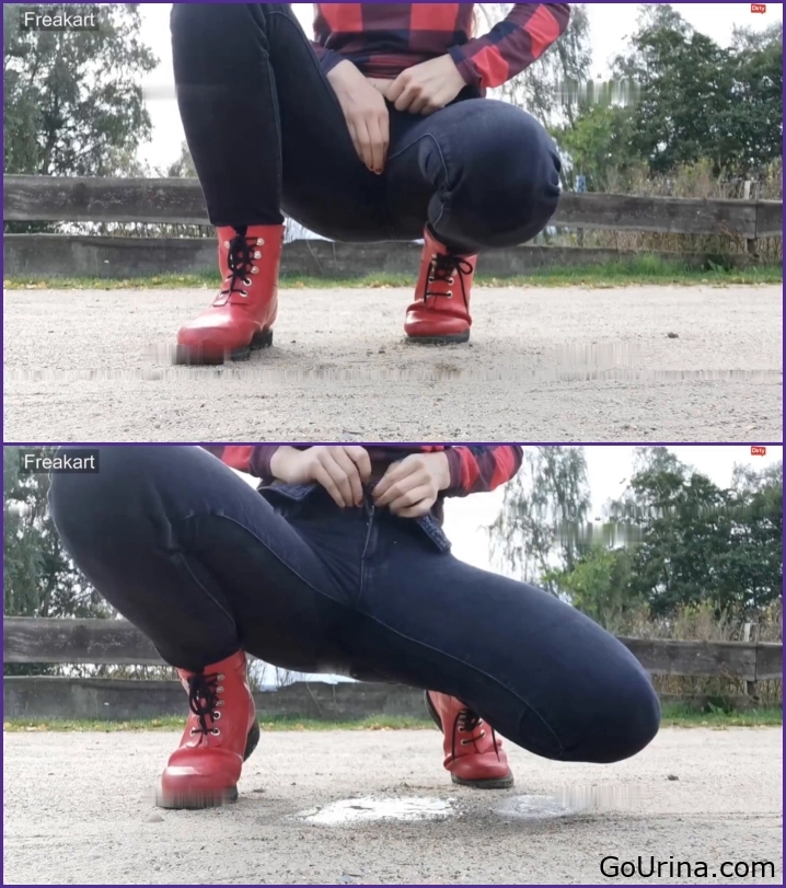 Secret Leak Caught, Desperate to pee while going for a walk, MPEG-4, Freakart, 28.5 MB, 2025, pissing tease